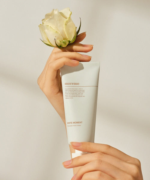 Moremo White Moment Perfumed Hand Cream